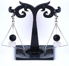 Load image into Gallery viewer, European and American Fashion Vintage Hollow Out Triangle Marble Round Beads Leaf Earrings For Woman Girls Jewelry